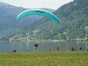 LAcroLandingBlaa.jpg (7362 bytes)